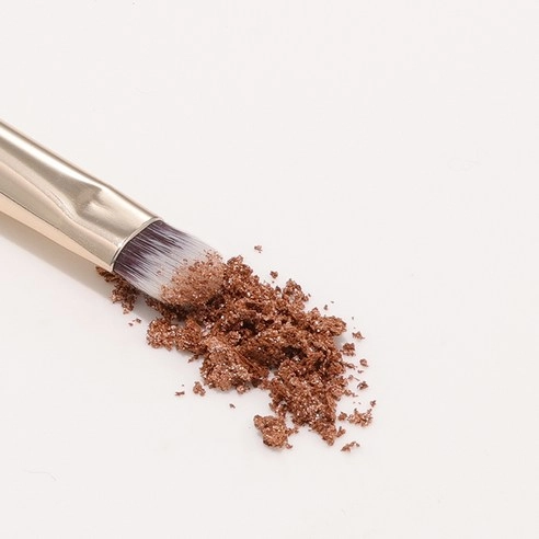 207 Cream Eye Shadow, 15.8cm, 1pack - Image 3