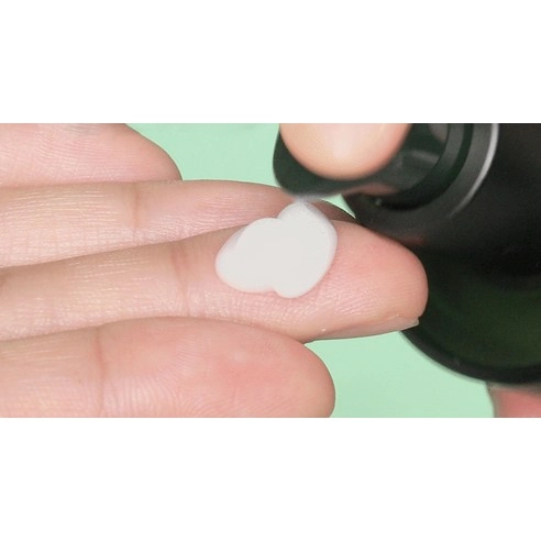 The Chok Chok Green Tea Watery Lotion - Image 5