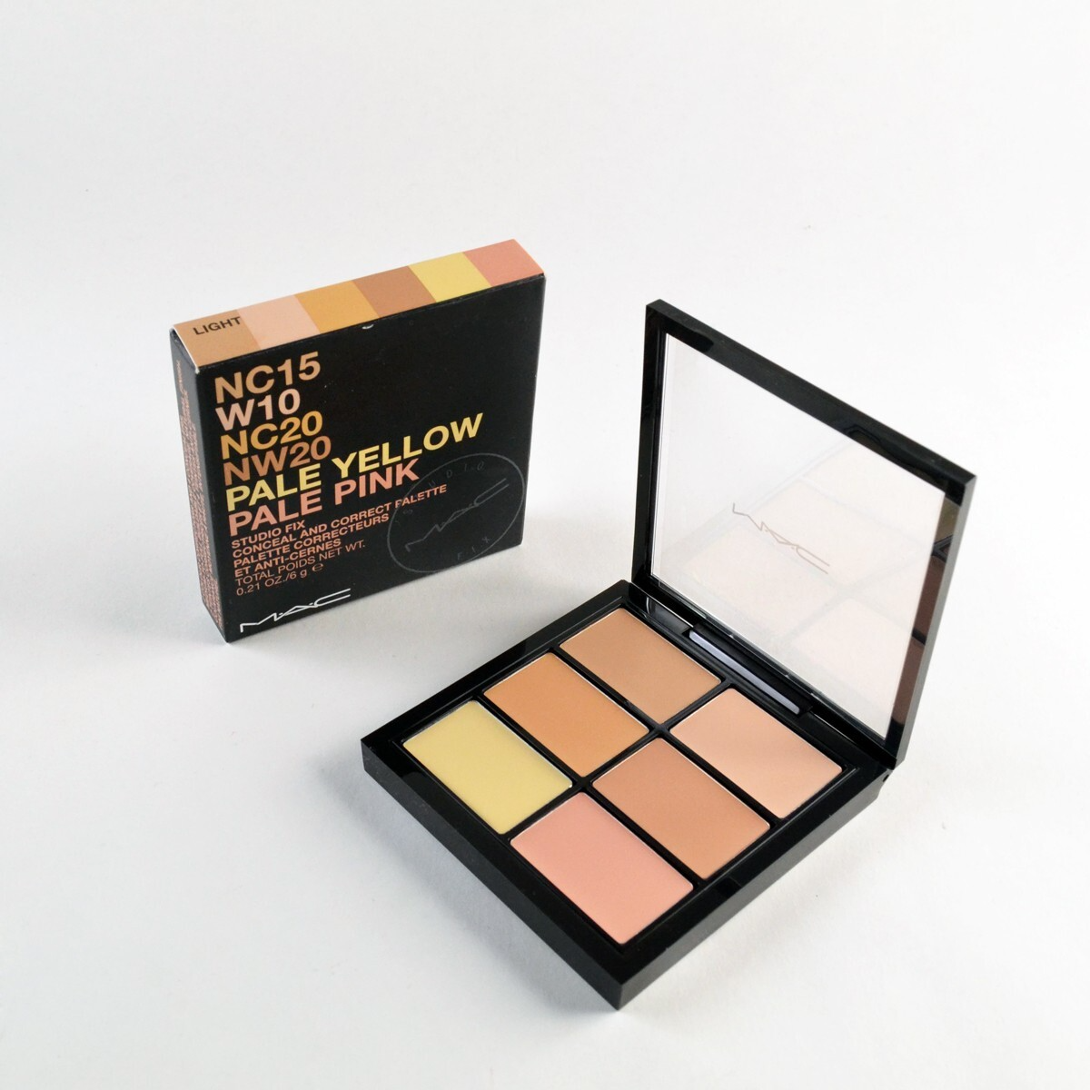 Studio Fix Concealer & Correct Palette, 6g, Light, 1pack - Image 2