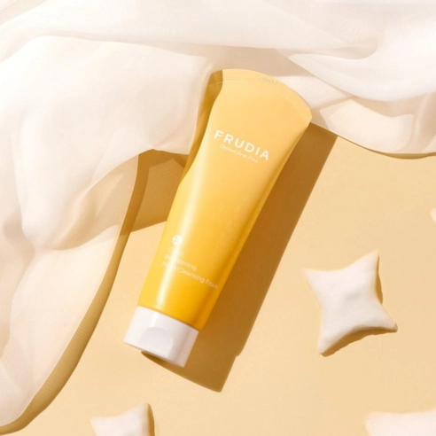 Citrus Brightening Micro Cleansing Foam, 145g - Image 2