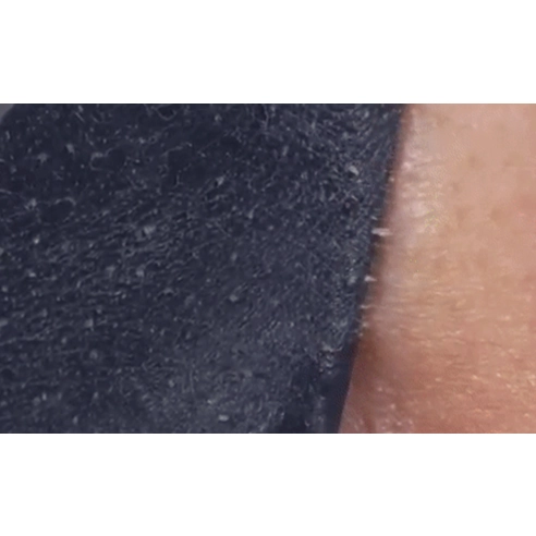 Skin Free Black Charcoal Nose Pack - Image 2