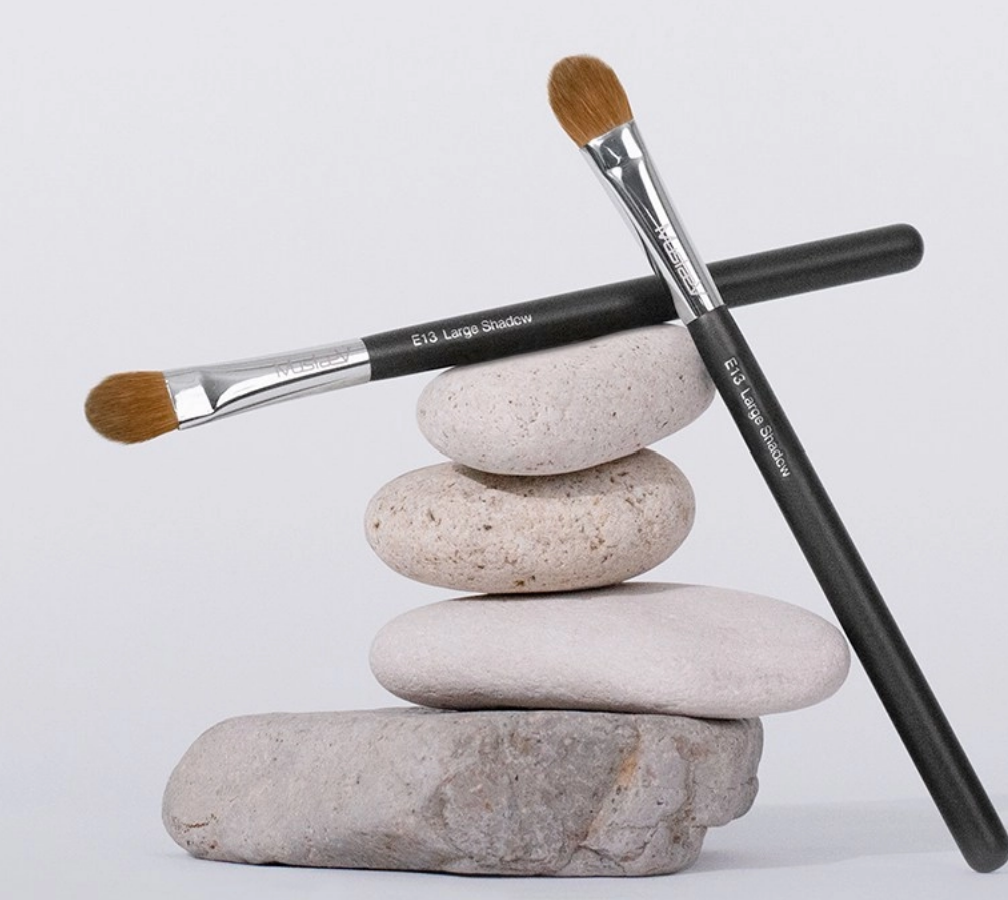 Secret Large Shadow Brush E13, 1pack - Image 3