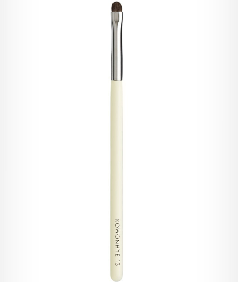 KOWONHYE Mini Shadow Brush 13, 1pack - Image 2