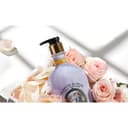 Parfum De Peau Iris & Musk Body Cleanser - Image 2
