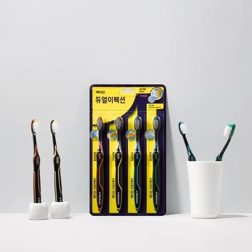 Dual-Action Fine Bristle Toothbrush, 4ea - Image 4