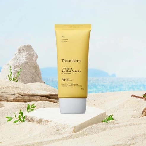 UV Shield Sun Heat Protector [SPF50+/PA++++], 50ml, 1pack - Image 2
