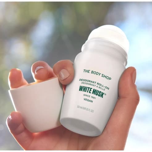 White Musk Deodorant Roll-On, 50ml, 1pack - Image 2