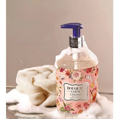 White Musk Body Wash, 520ml, 1pack - Image 3