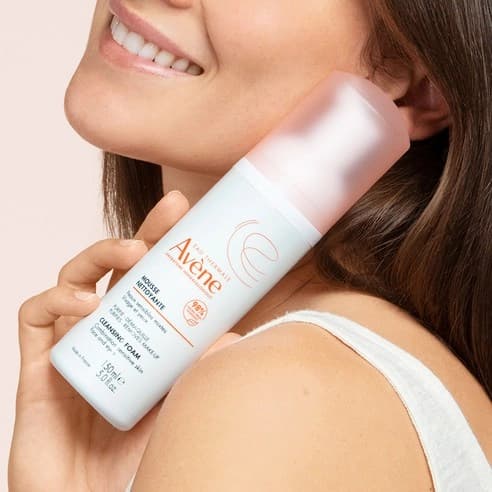 Gentle Foaming Cleanser - Image 4