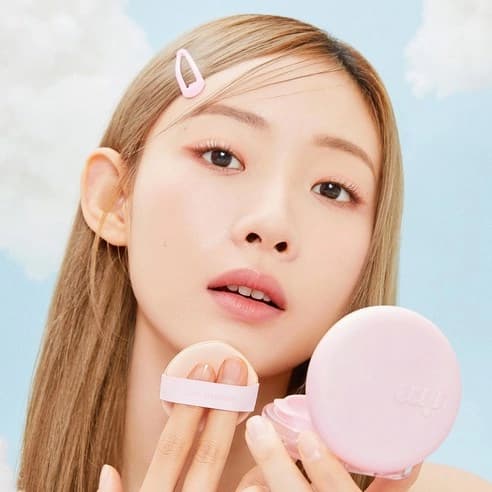 Wonder Velvet Lasting Cushion [SPF50+/PA+++], 15g, 01 Ivory, 1pack - Image 4