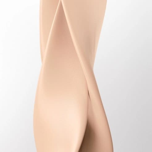 Teint Idole Ultra Wear Longwear Foundation, 30ml, PO 01, 1pack - Image 3