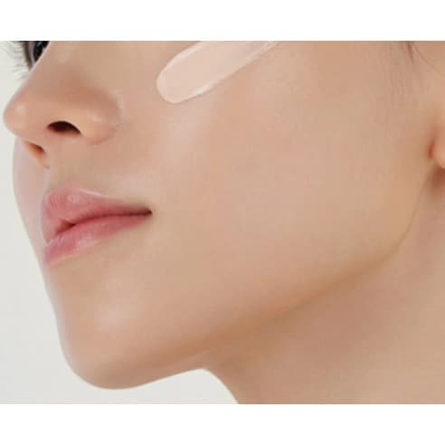 Black Snail Glutathione Tone-Up Sun [SPF50+/PA++++] - Image 5