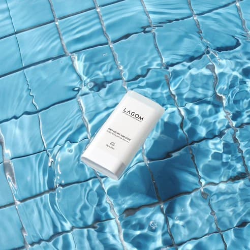 Airy Velvet Sun Stick [SPF50+/PA++++], 18g, 1pack - Image 4