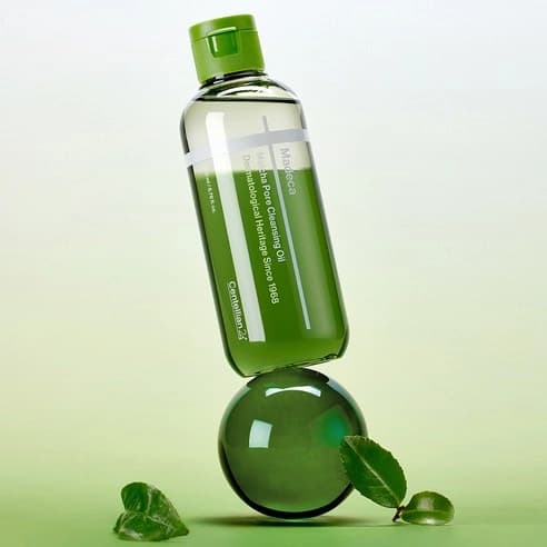 Madeca Matcha Pore Cleansing Oil, 200ml - Image 2