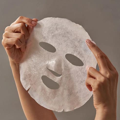 The Perfect Wedding Mask - Image 2