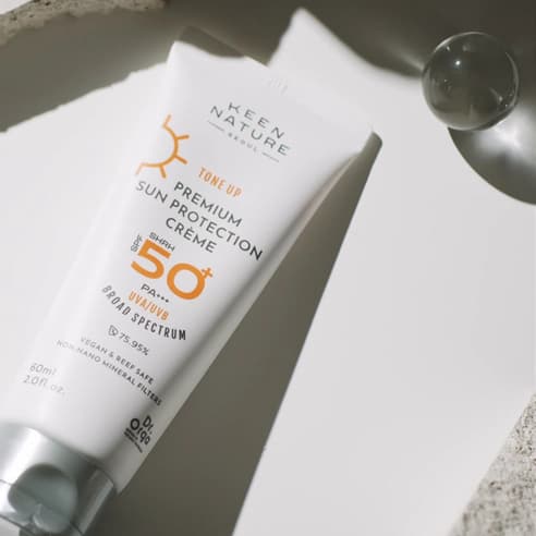 Premium Sun Protection Cream [SPF50+/PA+++], 30ml - Image 2