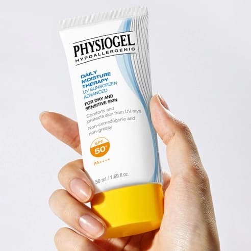 Daily Moisture Therapy UV Sunscreen, 50ml - Image 4