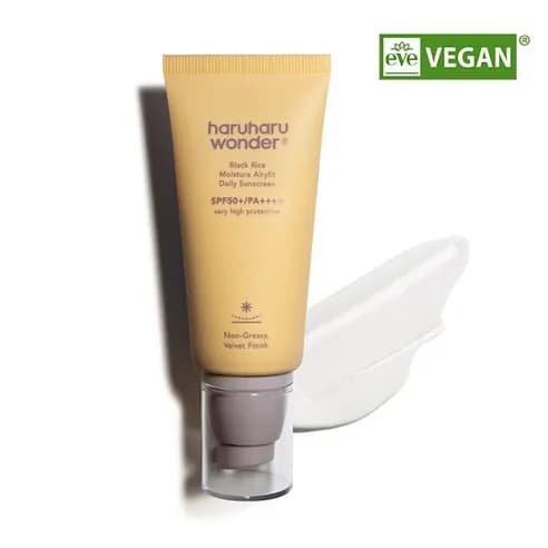 Black Rice Moisture Airy Fit Daily Sunscreen, 50ml - Image 2