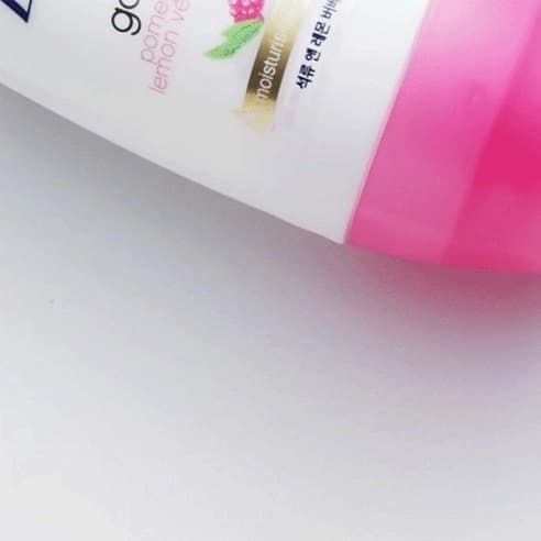 Pomegranate and Lemon Verbena Scent Deodorant Roll-On, 40ml, 1pack - Image 3