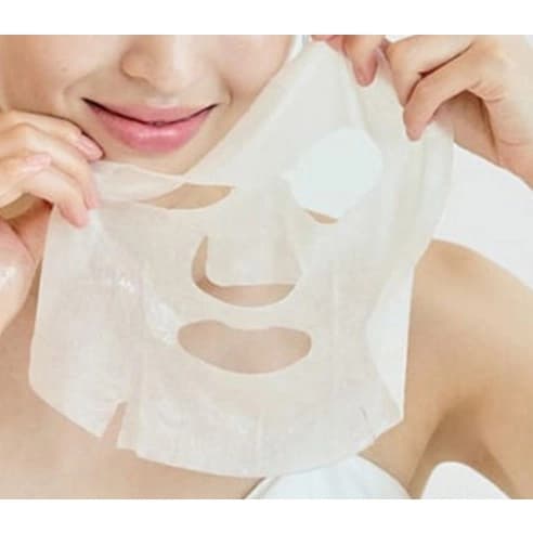 Madagascar Centella Tone Brightening Glow Mask - Image 3
