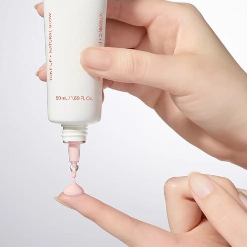 Vitamin C Tone-Up Sunscreen [SPF50+/PA++++], 50ml - Image 4
