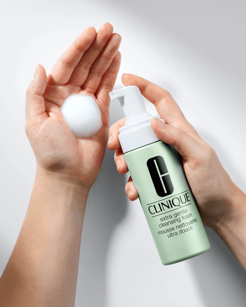 Extra Gentle Cleansing Foam, 125ml, 1pack - Image 2